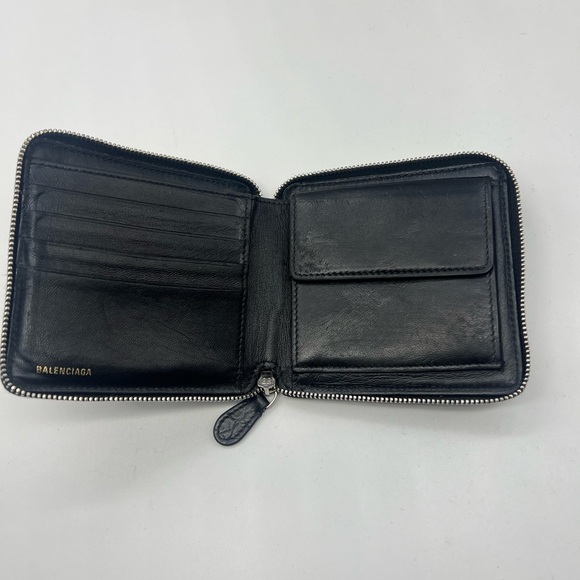 Balenciaga Embossed Leather Wallet - Picture 5 of 6